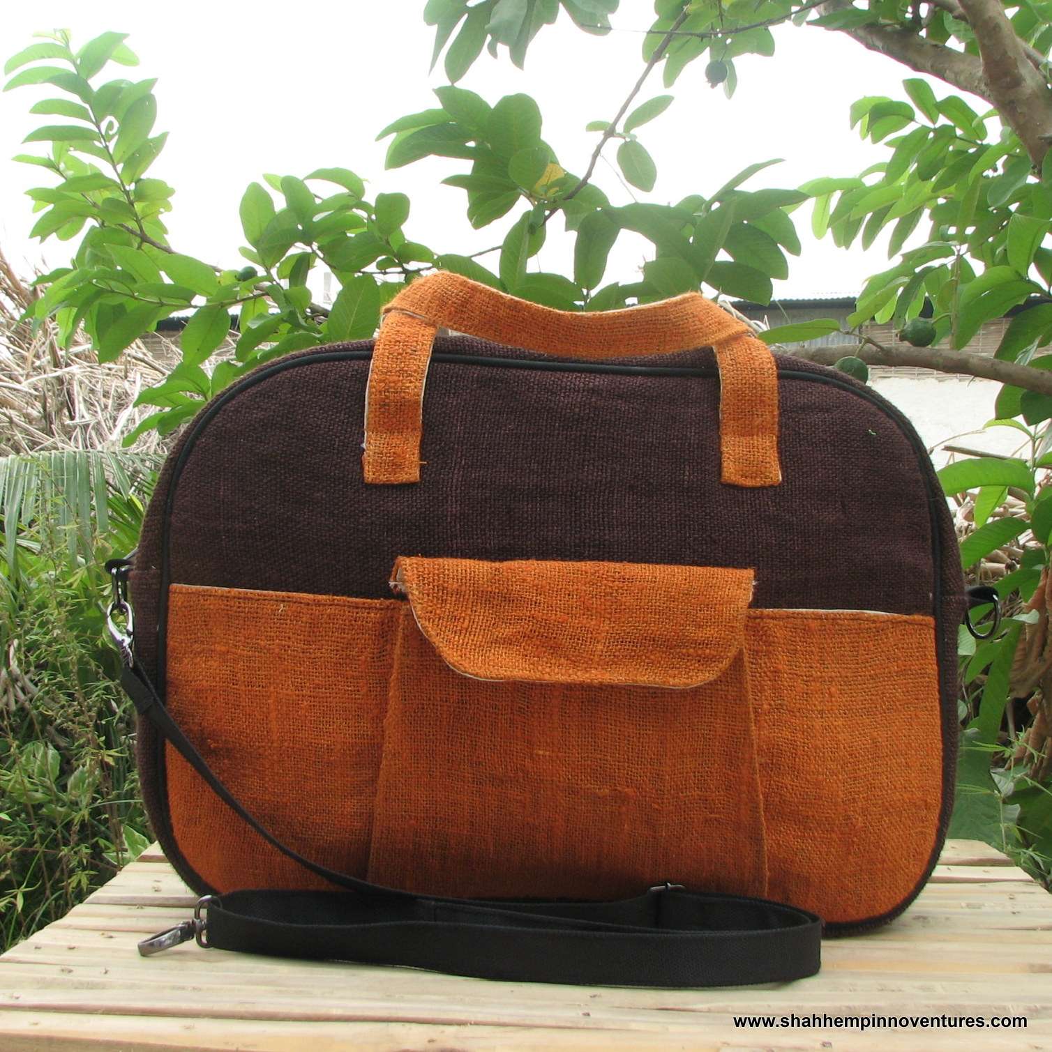 BRIEF HEMP HANDBAG